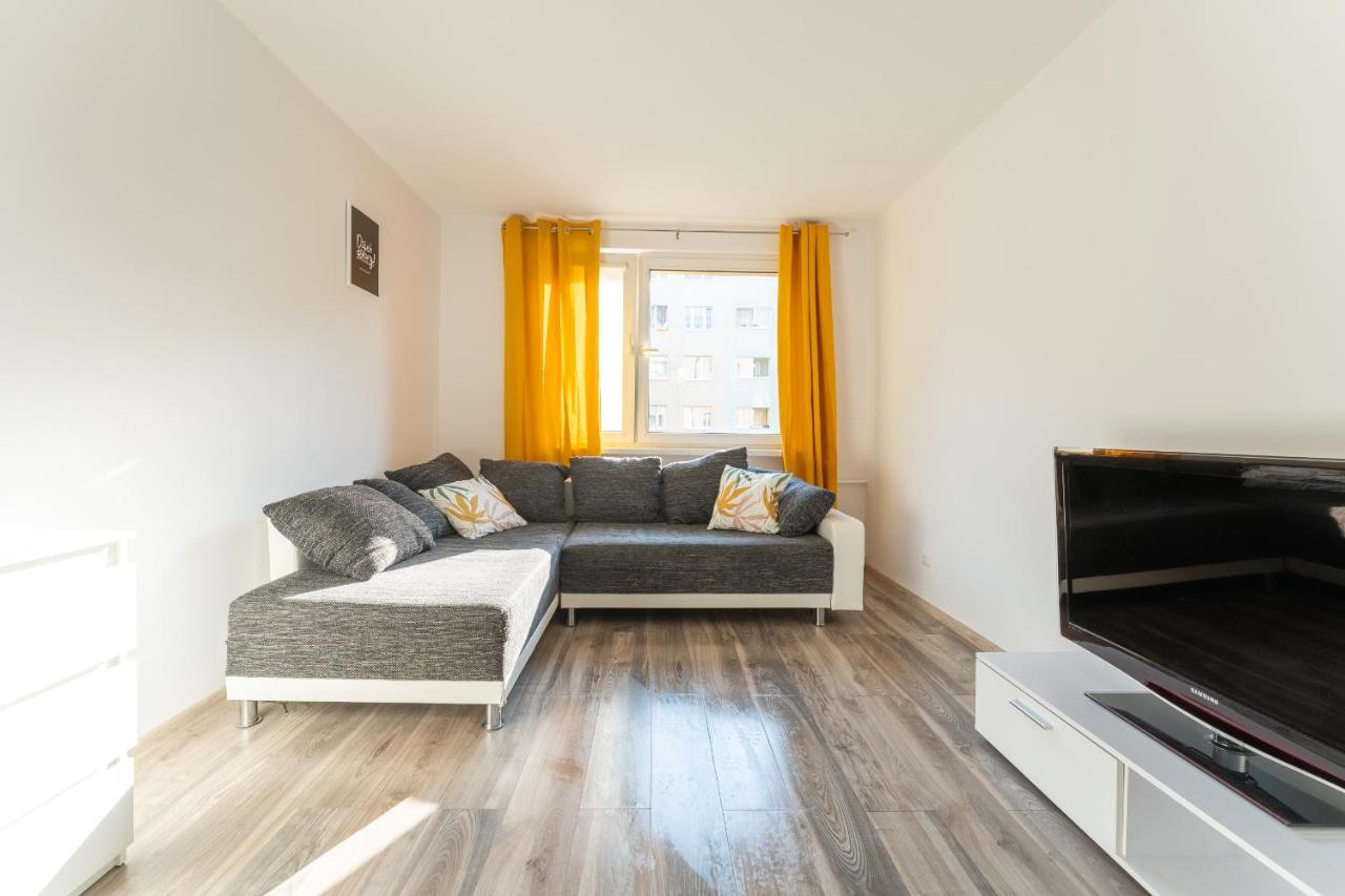 Tanie Spanie Skowronek - Pet Friendly - Przytulny 4 Osobowy - Space Apart Jelenia Góra Exteriör bild