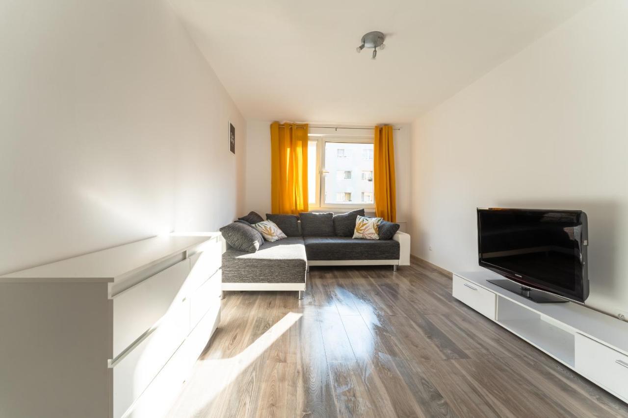 Tanie Spanie Skowronek - Pet Friendly - Przytulny 4 Osobowy - Space Apart Jelenia Góra Exteriör bild